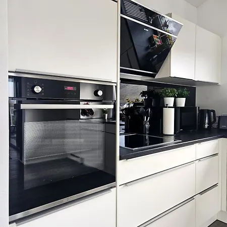 Luxus-penthouse Mit Einzigartigem Schlossblick