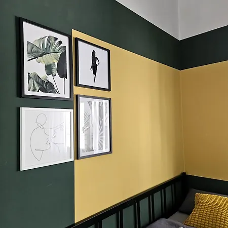Luxus-penthouse Mit Einzigartigem Schlossblick