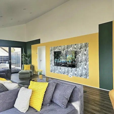 Luxus-penthouse Mit Einzigartigem Schlossblick