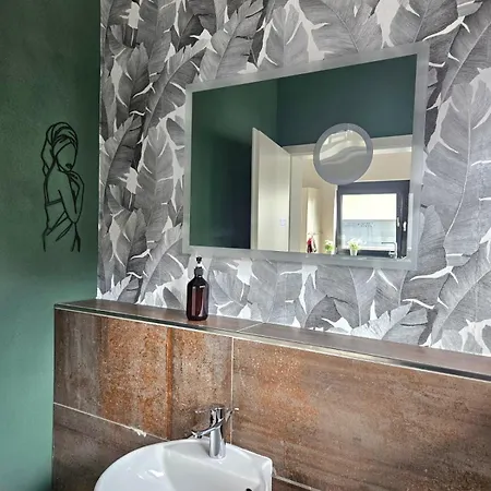 Luxus-penthouse Mit Einzigartigem Schlossblick * Bad Berleburg